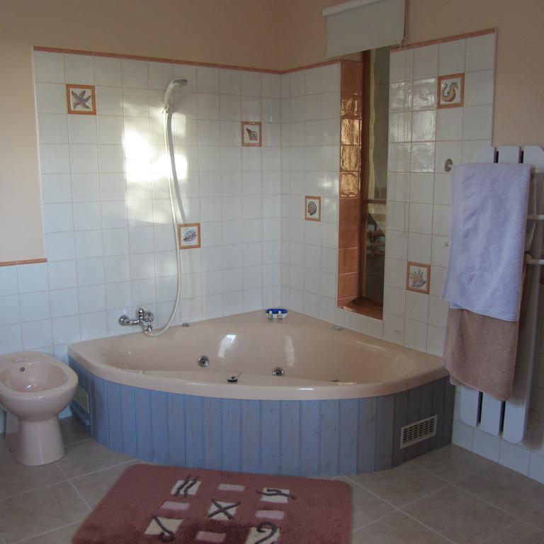 Le Clos De Lumiere La Roche-des-Arnauds Pokój zdjęcie